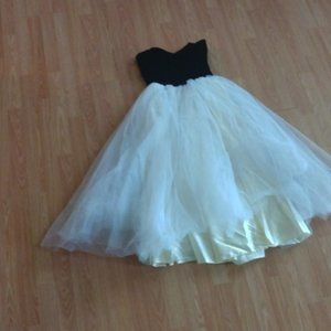 Vtg 80s does 50s Tulle Velvet Strapless Dress